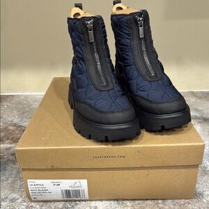 Lucky Brand Navy and Black Quilted Boots